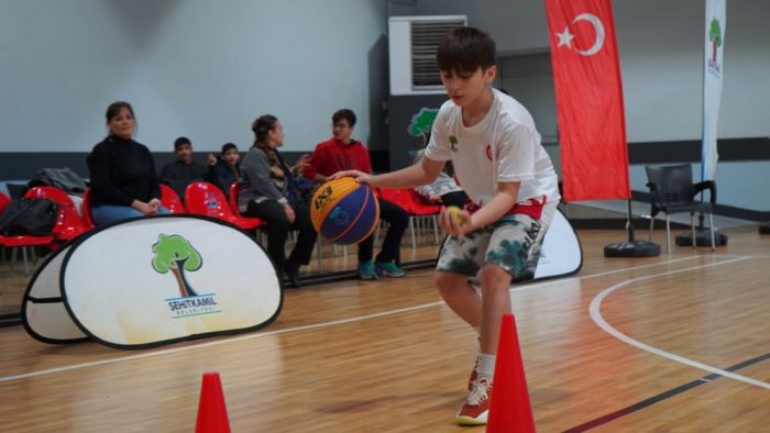 Potada yetenek yarışması büyük ilgi gördü